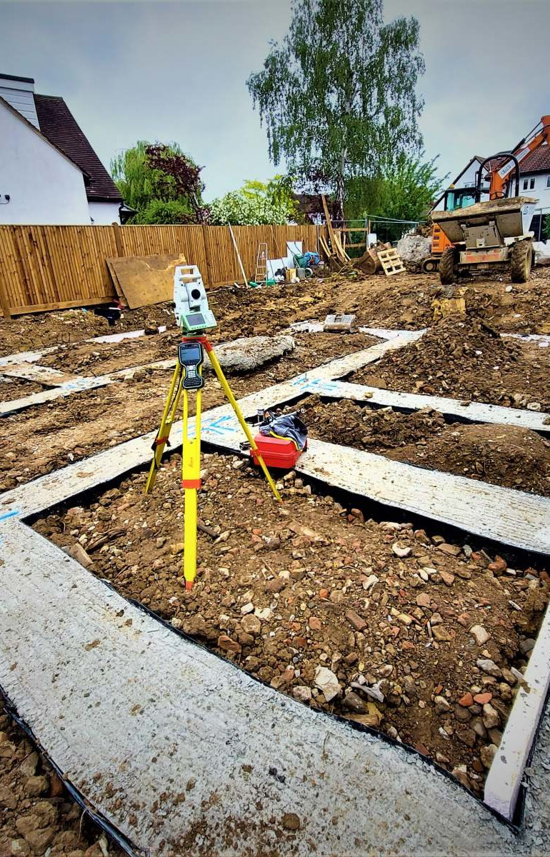 Setting out servives equipment ona building site